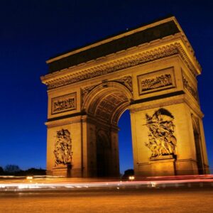 პარიზი თბილისი ფრენა